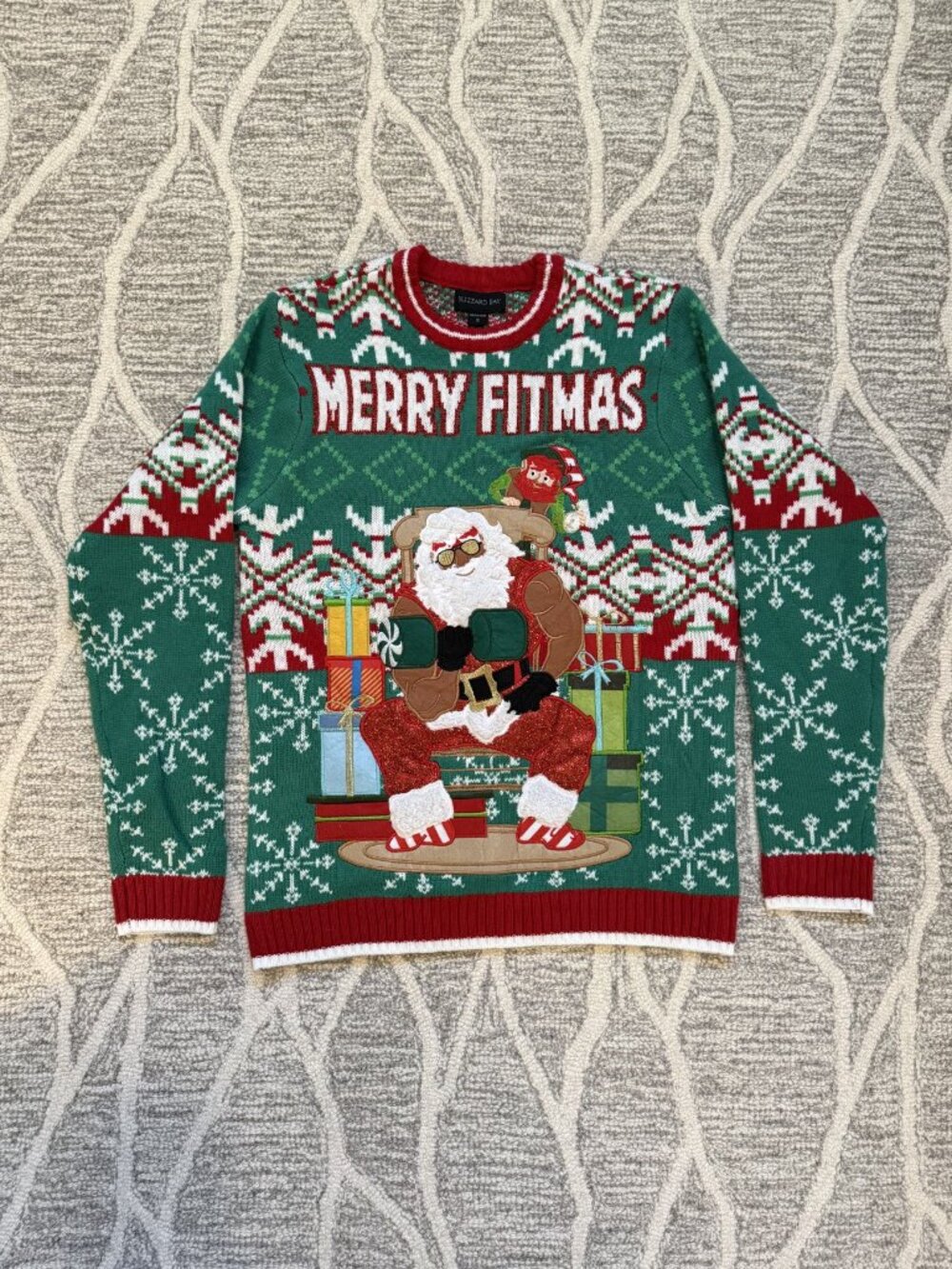 Blizzard Bay 'Merry Fitmas' Christmas Sweater SZ Small